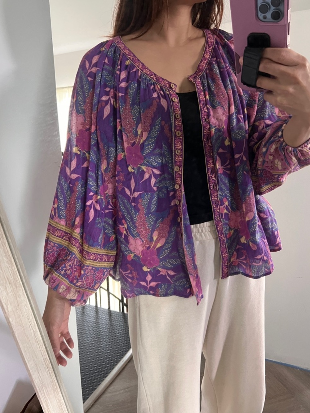 Spell XS Bianca Blouse in Wisteria
SPELL Purple Floral Button-Front Blouse
